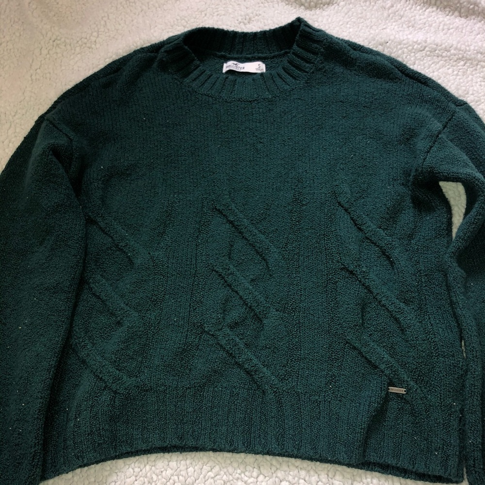Hollister green sweater